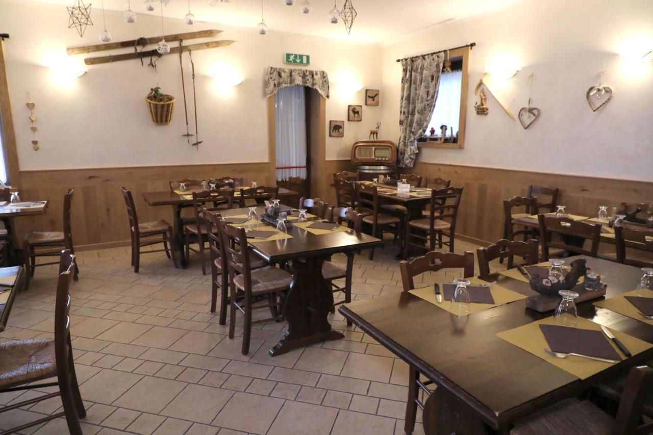Hotel Ristorante Chateau Aymavilles Exterior foto